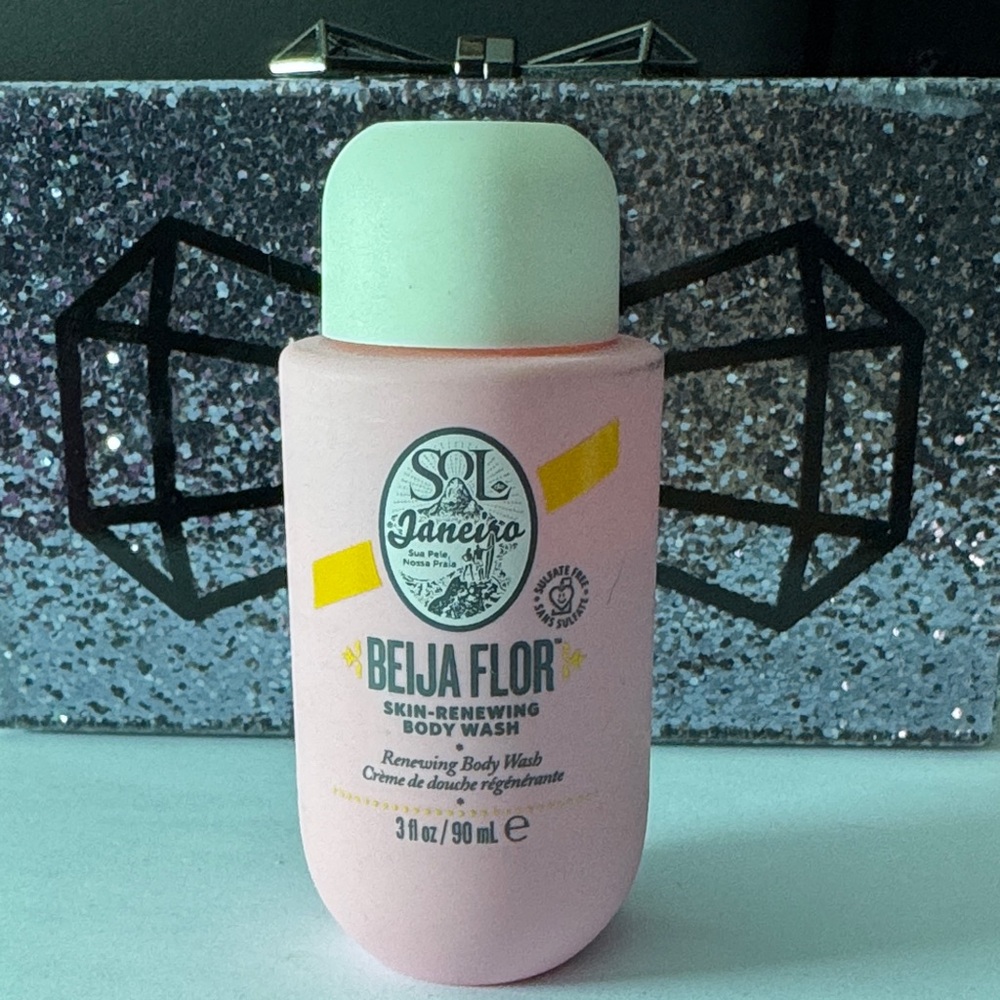 Sol de Janeiro Beija Flor Pink Body Wash